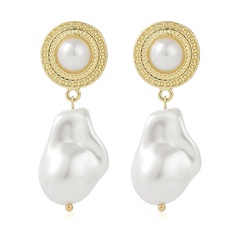 European and American medieval geometric irregular pearl earrings inlaid pearl earrings