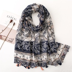 New ethnic scarf blue and white porcelain printed cotton and linen tassel shawl sunscreen beach towel