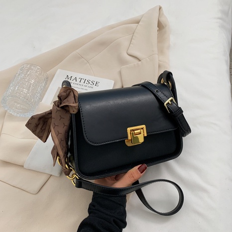 Retro lock bag fashion shoulder small square bag messenger bag wholesale's discount tags