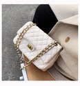Small Bag for Women 2021 New Trendy Autumn Winter Retro Rhombus Chain Bag AllMatching Ins Shoulder Messenger Bagpicture19