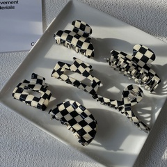 South Korea's black and white checkerboard grid catches hairpin wholesale
