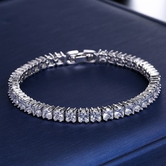Qingxing Européen et Américain De Mode Zircon Bracelet AAA Grade Carré Zirconium Diamant Incrusté Ornement Blanc Plaqué Or Usine Ventes Directes