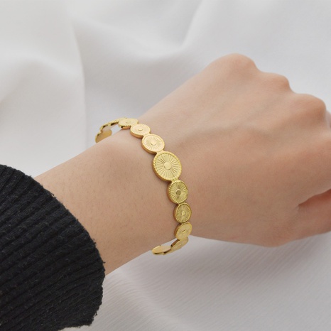 Français simple rétro rond connecté motif d'ouverture bracelet ouvert bijoux à main en acier inoxydable's discount tags