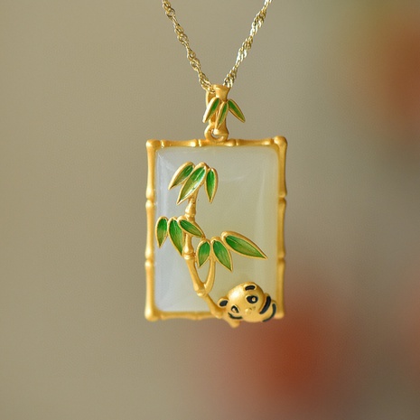 Bijoux fantaisie en cuivre plaqué or incrusté de jade émail feuille de bambou collier pendentif panda's discount tags