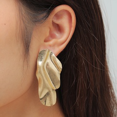 Bijoux fantaisie exagéré en forme de feuille pliante en métal grandes boucles d'oreilles en gros