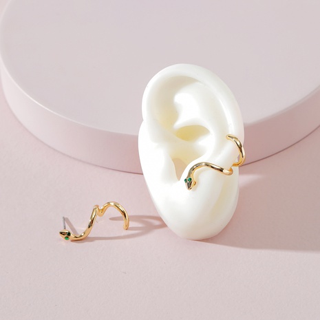 Boucles d'oreilles asymétriques en serpent à la mode européenne et américaine's discount tags