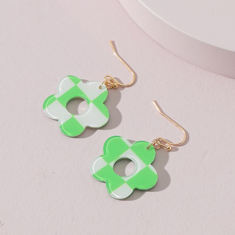 Boucles d'oreilles acryliques à carreaux en damier de forme de pétale de bijoux de mode's discount tags