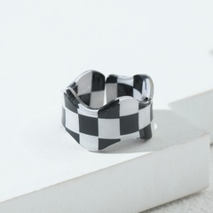 European and American fashion jewelry acrylic wave shape checkerboard lattice resin ring