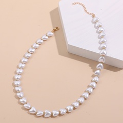 Europäische und amerikanische Mode herzförmige Perlenkette Einfache Nachahmung Perlenkette Liebe Perle Perle Schlüsselbein kette