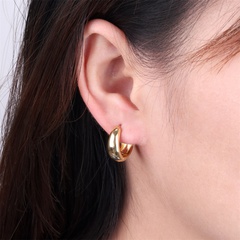 Pendientes circulares con gota de agua, diseño de temperamento, anillo de oreja con sentido, hebilla de oreja chapada en oro de cobre simple al por mayor