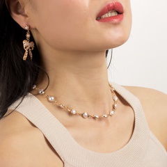 Creative pearl splicing chain copper necklace