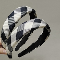 Retro Schwarz-Weiß-Schachbrett-Stirnband koreanischer einfacher Schwamm breiter Kopfschmuck Großhandel