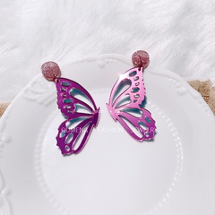 Pendientes nuevos de acrílico de moda pendientes huecos de alas de mariposa separadas a la izquierda y a la derecha