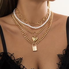 European hip-hop metal chain heart hollow lock pendant necklace female