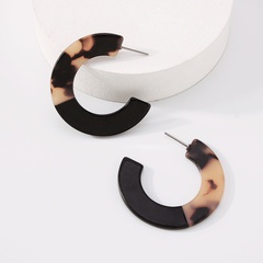 wholesale plate simple C-shaped leopard print earrings