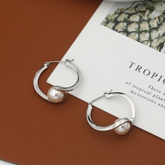 simple geometric classic inlaid pearl earrings
