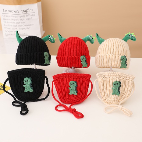 Winter new style children's cartoon dinosaur woolen hat warm knitted hat bag two-pieces set's discount tags