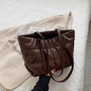 Largecapacity bag 2021 new trendy fashion plaid oneshoulder tote bagpicture7