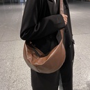 2021 new trendy winter simple retro shoulder bag solid color underarm bagpicture6