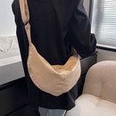 2021 new trendy winter simple retro shoulder bag solid color underarm bagpicture7