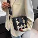 Wide shoulder strap bag 2021 new trendy fashion rhombus shoulder bucket bagpicture7