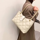 Largecapacity bag new trendy fashion retro diamond chain tote bag casual simple messenger bagpicture7