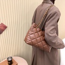 Largecapacity bag new trendy fashion retro diamond chain tote bag casual simple messenger bagpicture8