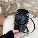 portable small bag autumn and winter 2021 new texture messenger bucket bagpicture7