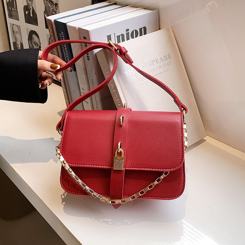 2021 new fashion autumn and winter chain messenger small square bag
