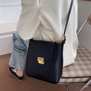autumn and winter 2021 new shoulder bag retro small square bagpicture9