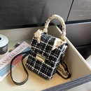 autumn and winter 2021 new fashion plaid messenger small square bagpicture5