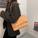 new personality style trendy texture commuter bag rhombus chain single shoulder messenger portable bagpicture9
