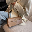 Retro temperament handbags fashion personality handbags texture oneshoulder messenger bagpicture7