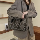 new largecapacity handbags handbags trendy fashion leopard print single shoulder tote bagpicture6