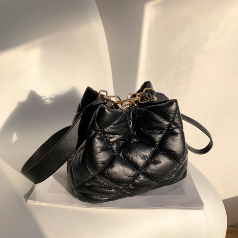 large Capacity ShoulderCasual Female Soft Leather Bucket Bag's discount tags