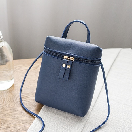 new simple fashion solid color handbag women's shoulder bag's discount tags