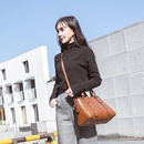 retro largecapacity elegant portable messenger simple fashion bag NHJYX521217picture8
