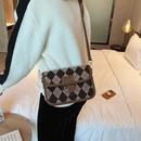 Casual small bag new shoulder bag autumn and winter texture messenger bag retro small square bagpicture8