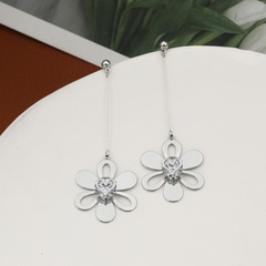 fashion classic hollow flower copper inlaid zircon earrings