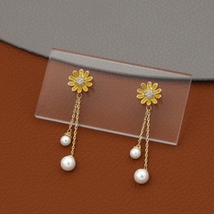 fashion temperament summer daisy copper earrings