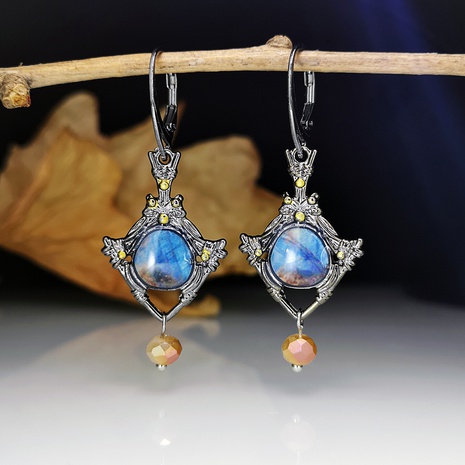 new creative earrings European and American carved crystal earrings's discount tags