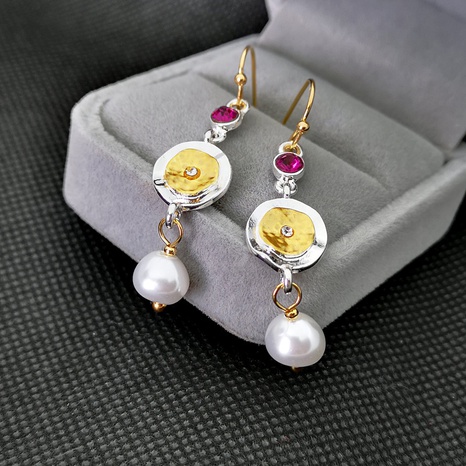 Modische Perlenohrringe Europäische und amerikanische Ohrringe mit Pflaumenroten Diamanten mit Intarsien's discount tags