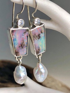 new color opal pearl earrings European and American retro earrings wholesale