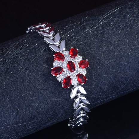 niche romantic lady trend super flash zircon red ruby bracelet's discount tags