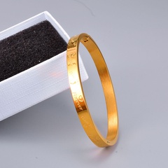 nouvelle version coréenne lettre anglaise pêche coeur boucle bracelet mode boucle sombre bracelet 18K bijoux en acier au titane