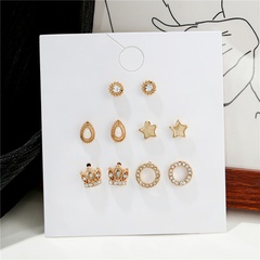 5 pairs of card-mounted square zircon crown diamond earrings