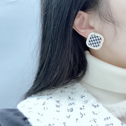 Houndstooth Stud Earrings 2021 New Trendy Square Earringspicture6