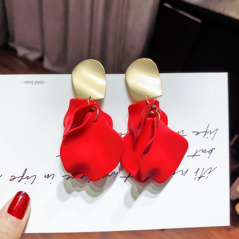 Korean personality earrings rose flower earrings European and American long earrings