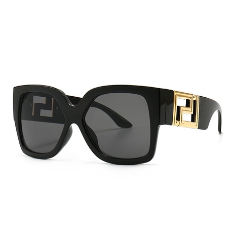 European and American ins square sunglasses's discount tags