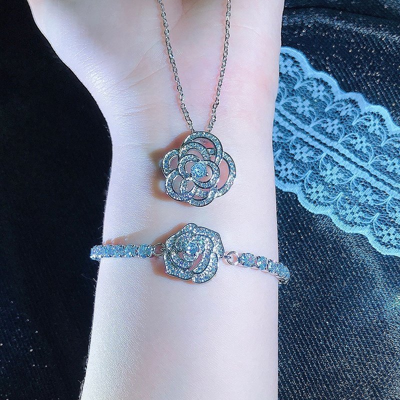 micro inlaid diamond rose shape necklace bracelet pendant